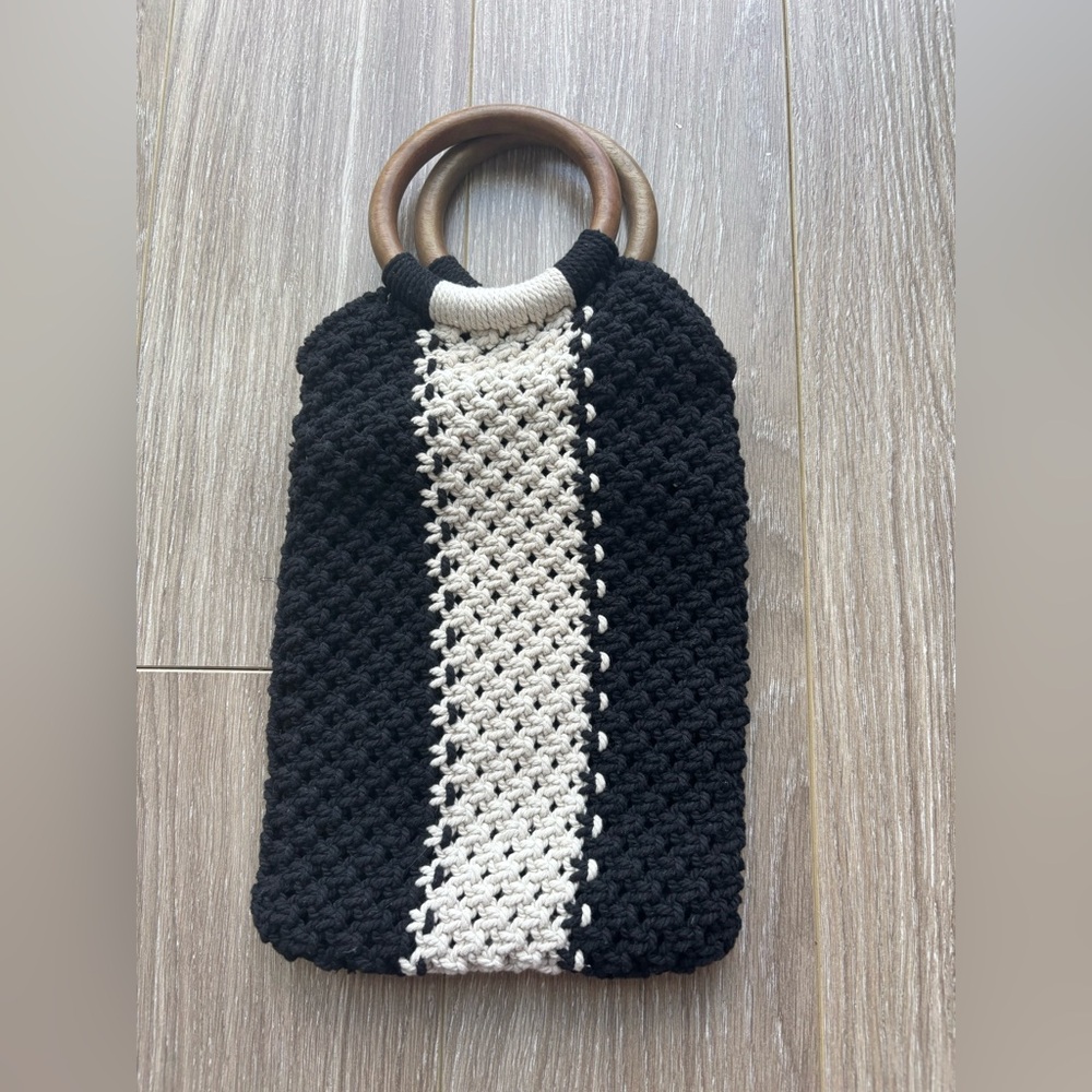 Laude the Label Black and Cream Knit purse